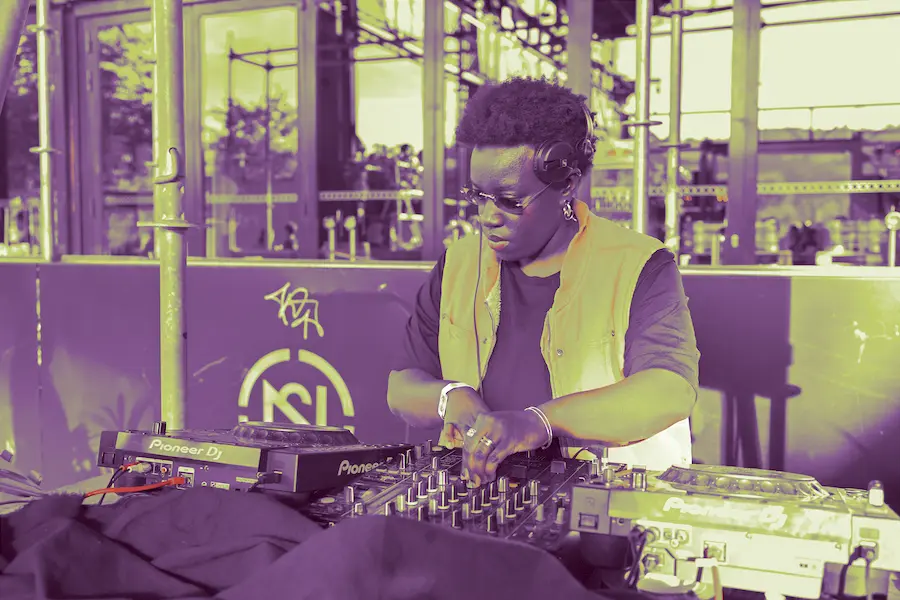 
                  photo de Dj L'yle
                